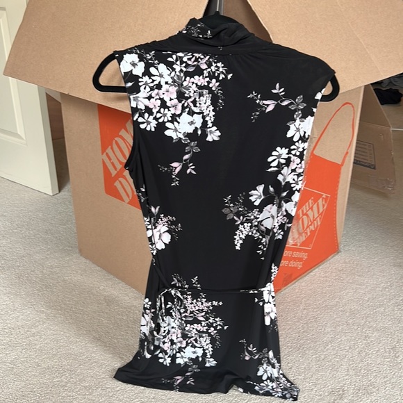 Black formal dress - Picture 3 of 3